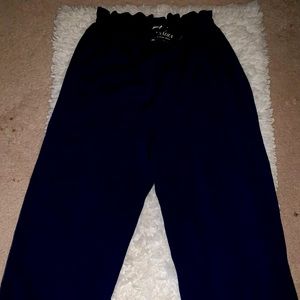 Navy blue comfy dressy pants will go almost with anything! Size XL (with Tag)